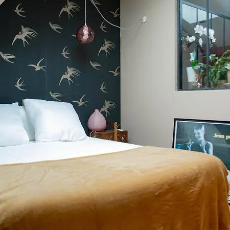 House With Terrace Ideal For Couple In *